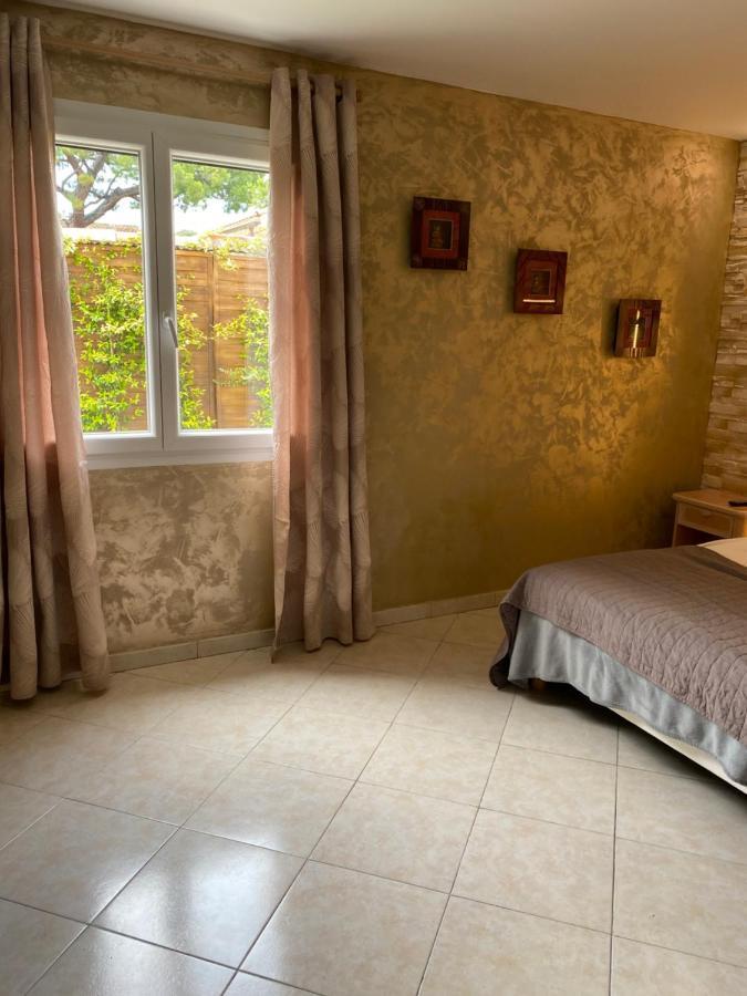 Hôtel Le Derby Cagnes-sur-Mer Exterior foto