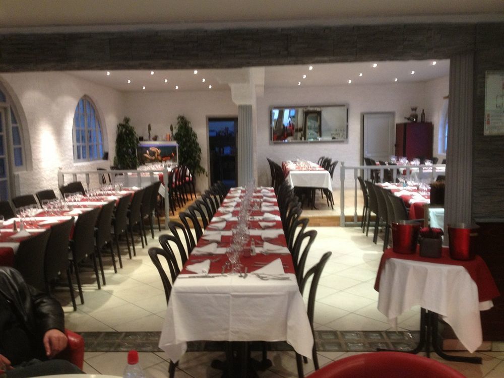 Hôtel Le Derby Cagnes-sur-Mer Exterior foto